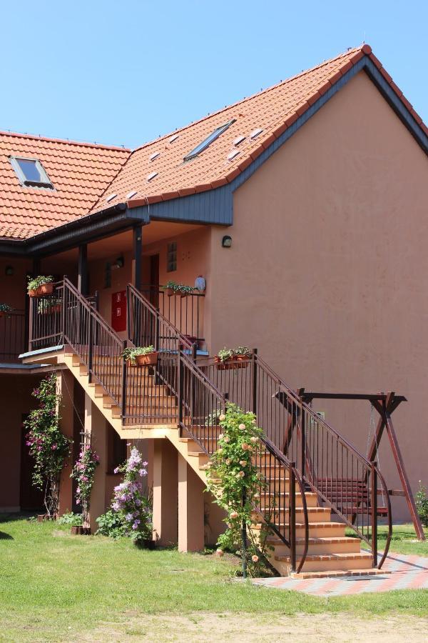 Na Wiejskiej Mrzezyno Exterior photo